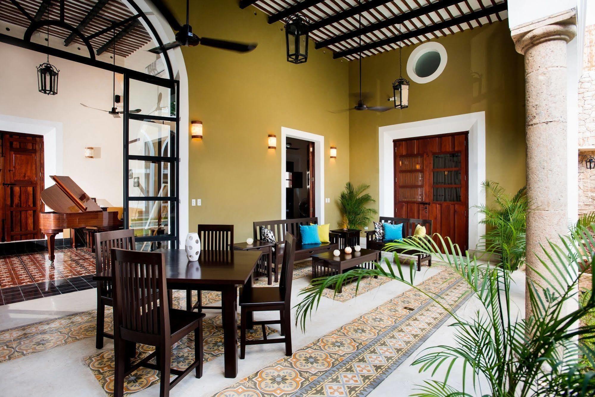 Boutique By The Museo Hotel Mérida Exterior photo